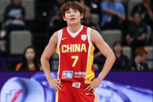 开云体育注册-杨力维：展现了中国女篮精神 重要的不是结果 而是下一次做得更好