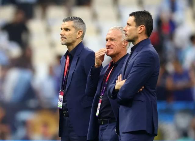 1671372171233026084.jpg panoramic_251616_0056.jpg