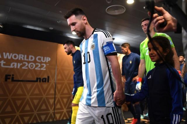 1671376511606068746.jpg FkROd0rVsAAH2z2.jpg