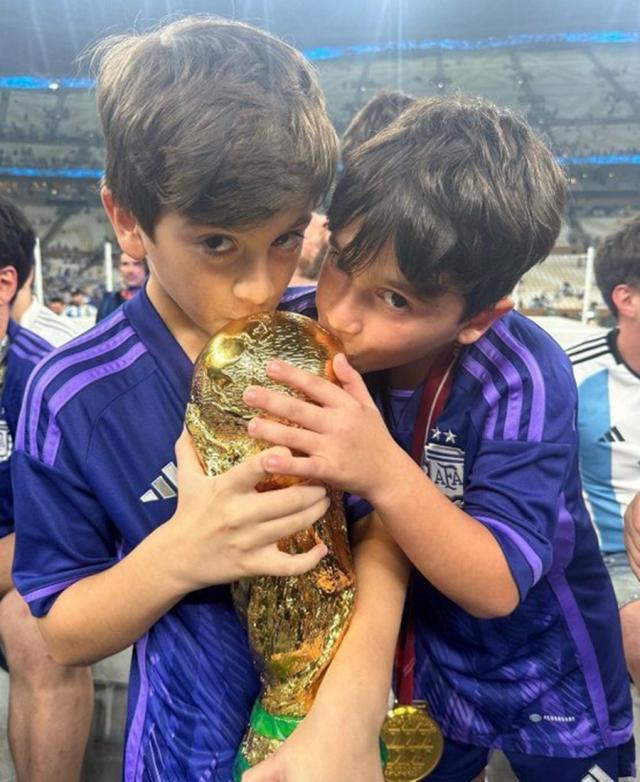 1671410189801028075.jpg FkSh3hPUUAAQeQF.jpg