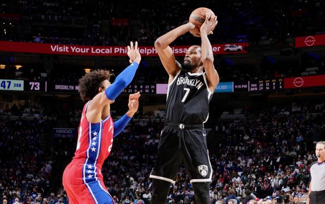 kaiyun-KD三双阿德接管第四节 篮网赛季首胜赢得够惊险